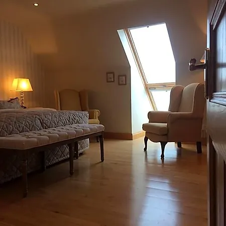 Barrow 4*